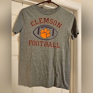 Clemson Tigers T-shirt.  Size:L.
